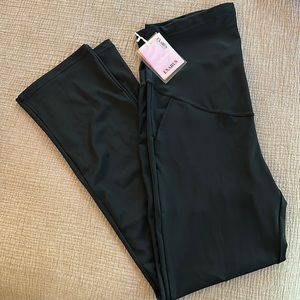 NWT Maternity straight leg dress pants